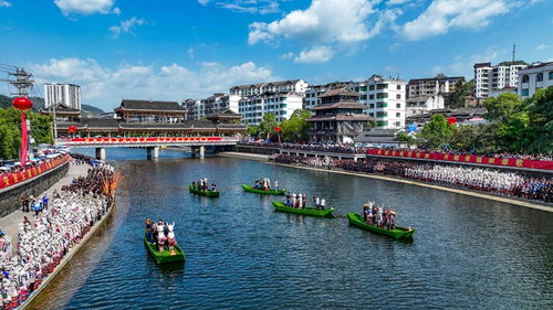 五一假期旅游市场火爆 出游2.74亿人次，同比增70.83%，国内旅游强劲复苏